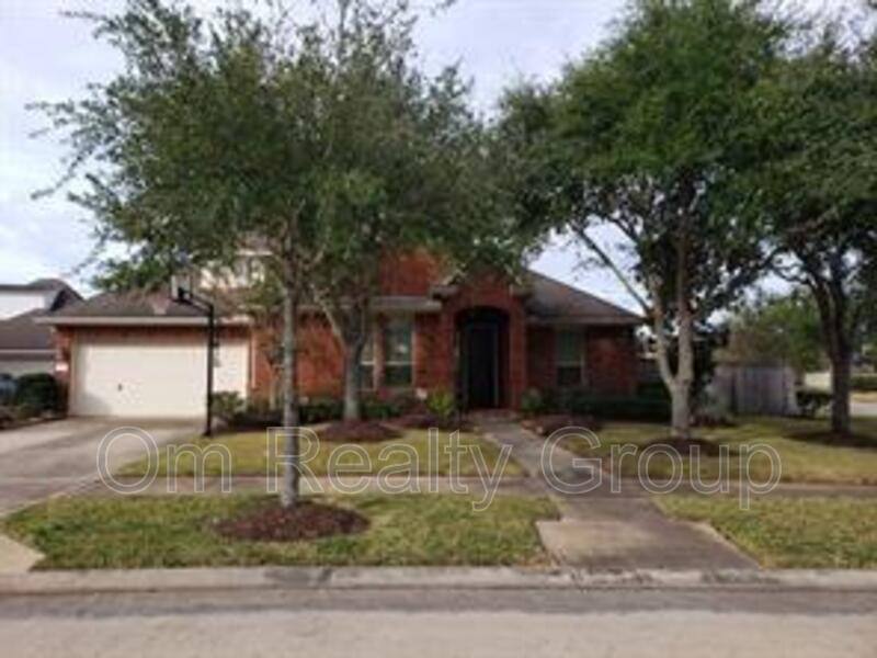 House for rent at 5402 Valley Country Lane, Sugar Land, TX 77479