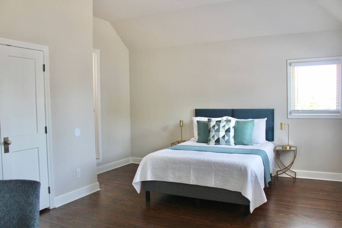Apartment for rent at 306 N Rosedale Ave, Tulsa, OK 74127