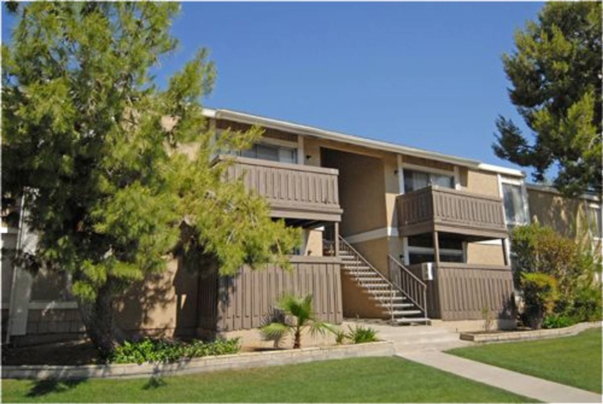 Apartment for rent at 4830 Columbus St, Bakersfield, CA 93306
