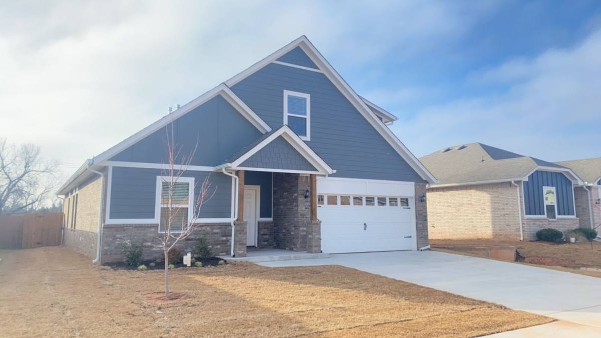 House for rent at 4412 NE 123rd St, Edmond, OK 73013