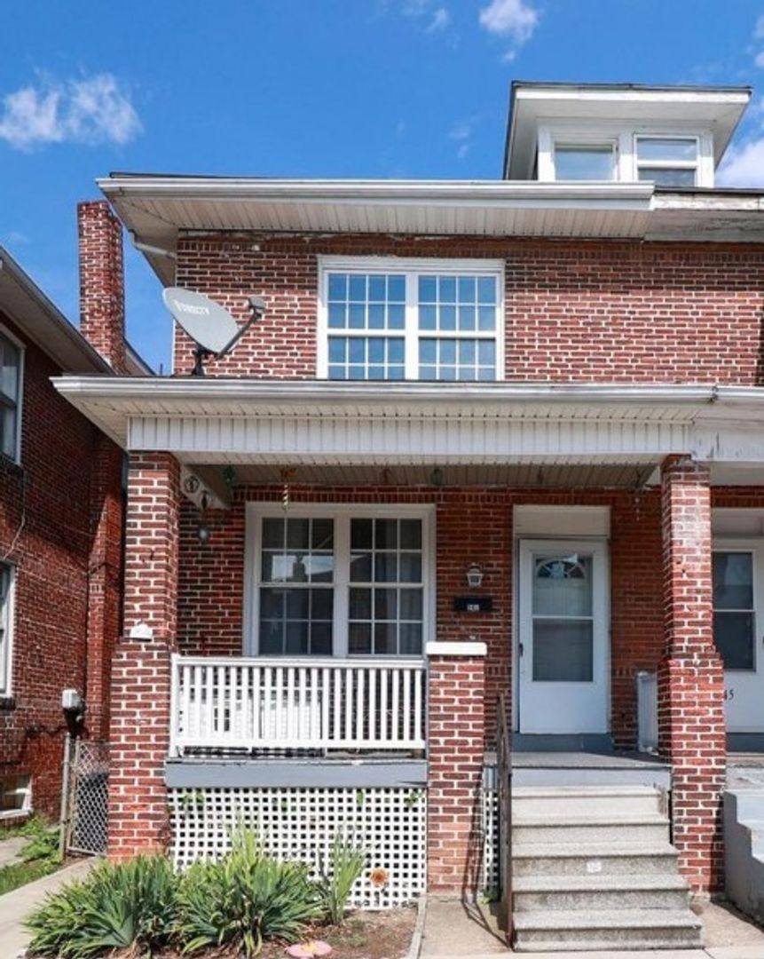 House for rent at 542 Lamour St, York, PA 17403