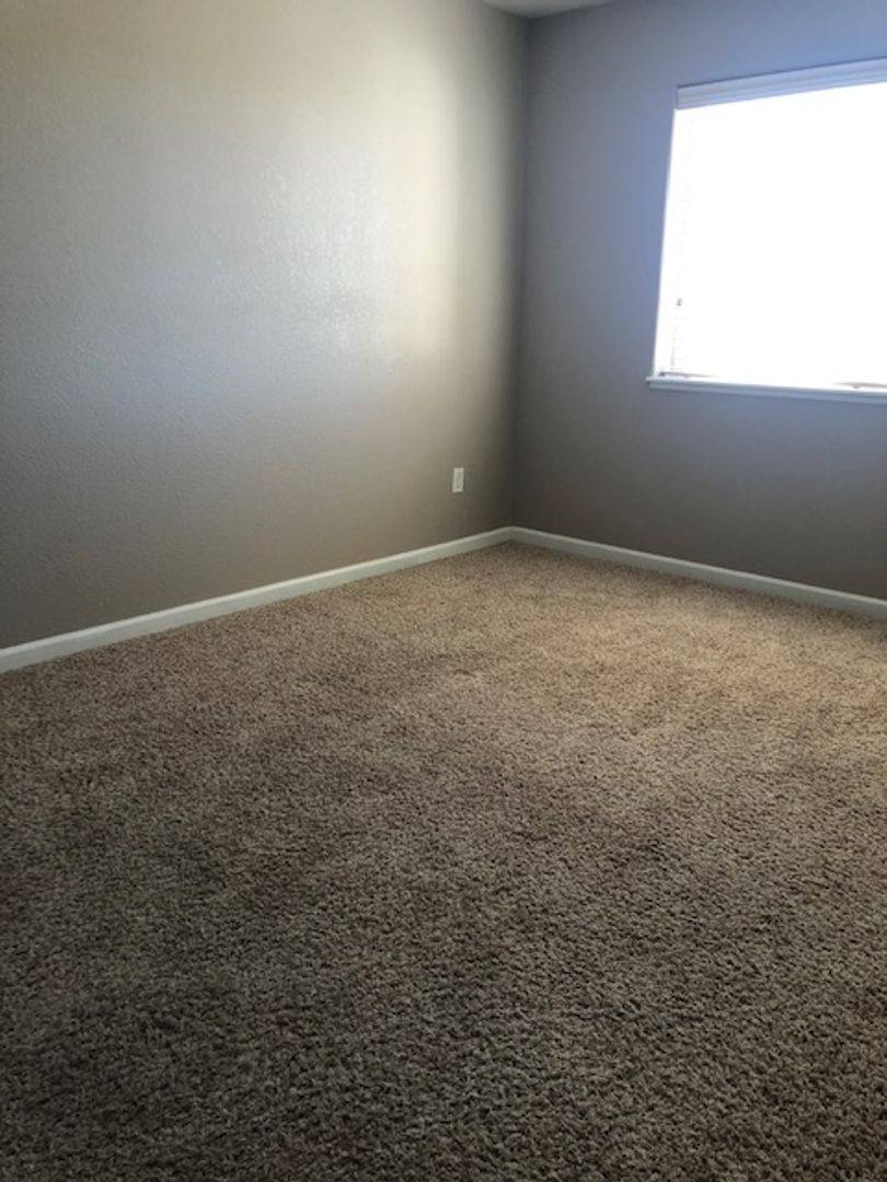 Townhouse for rent at 3819 Sweetbrier St, Casper, WY 82604