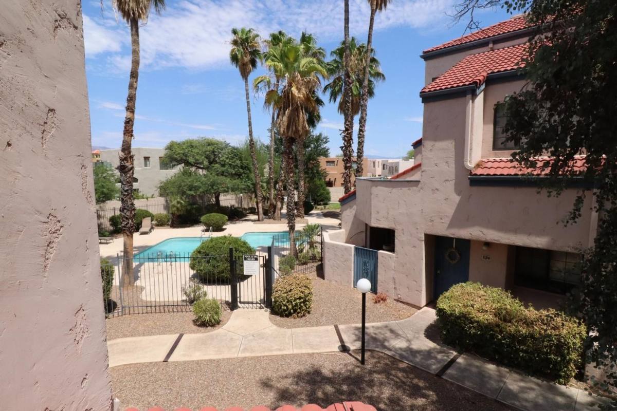 Condo for rent at 4271 N River Grove Circle, Tucson, AZ 85719