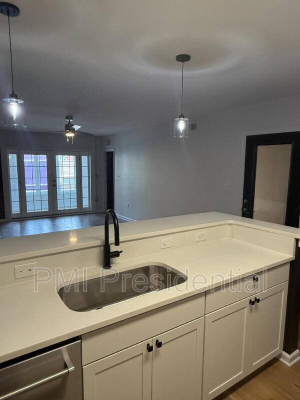 Apartment for rent at 107 W Brookland Park Blvd #2, Richmond, VA 23222