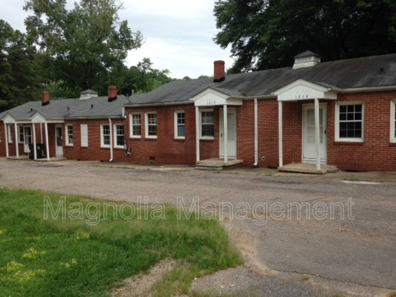 Apartment for rent at 1214 Parham St #1, Henderson, NC 27536