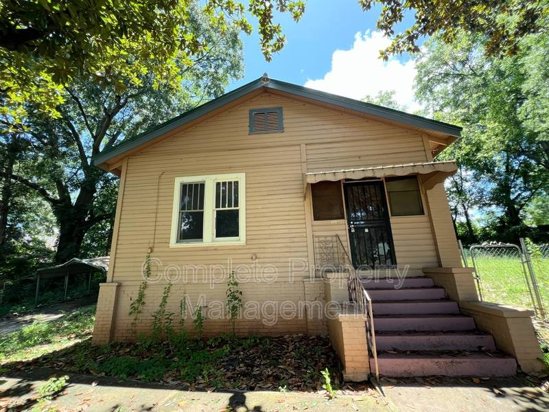 House for rent at 4005 Main St #1, Bessemer, AL 35020