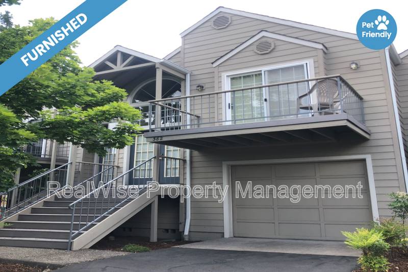 Townhouse for rent at 382 Glenn St, Ashland, OR 97520