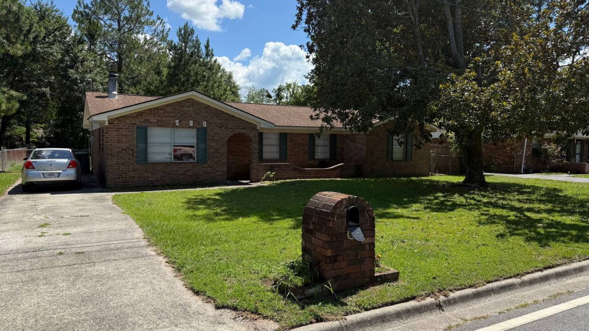 House for rent at 217 Glenn Bryant Rd, Hinesville, GA 31313