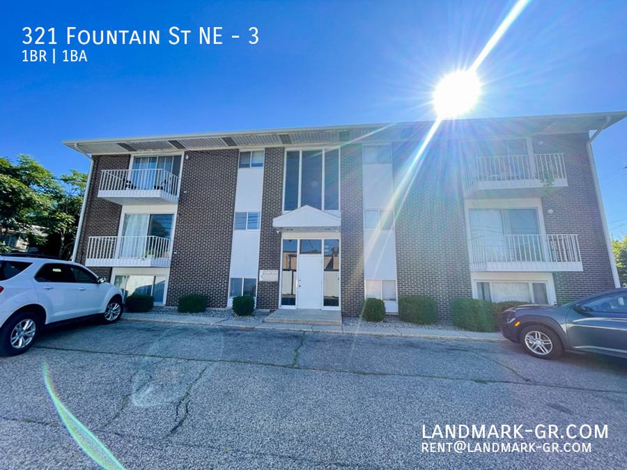Apartment for rent at 321 Fountain St NE #3, Grand Rapids, MI 49503