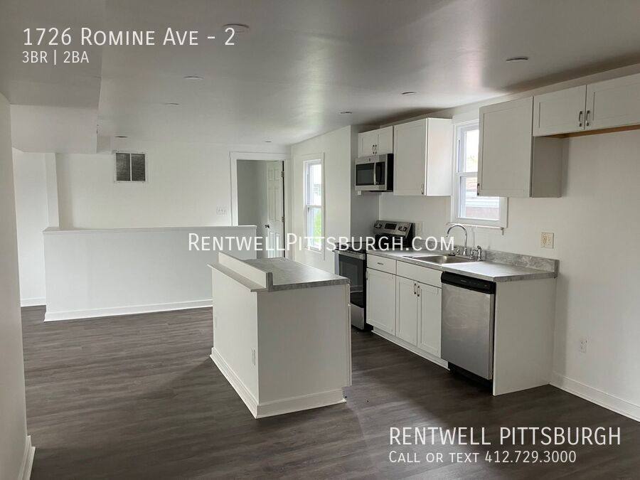 Apartment for rent at 1726 Romine Ave #2, Braddock, PA 15104