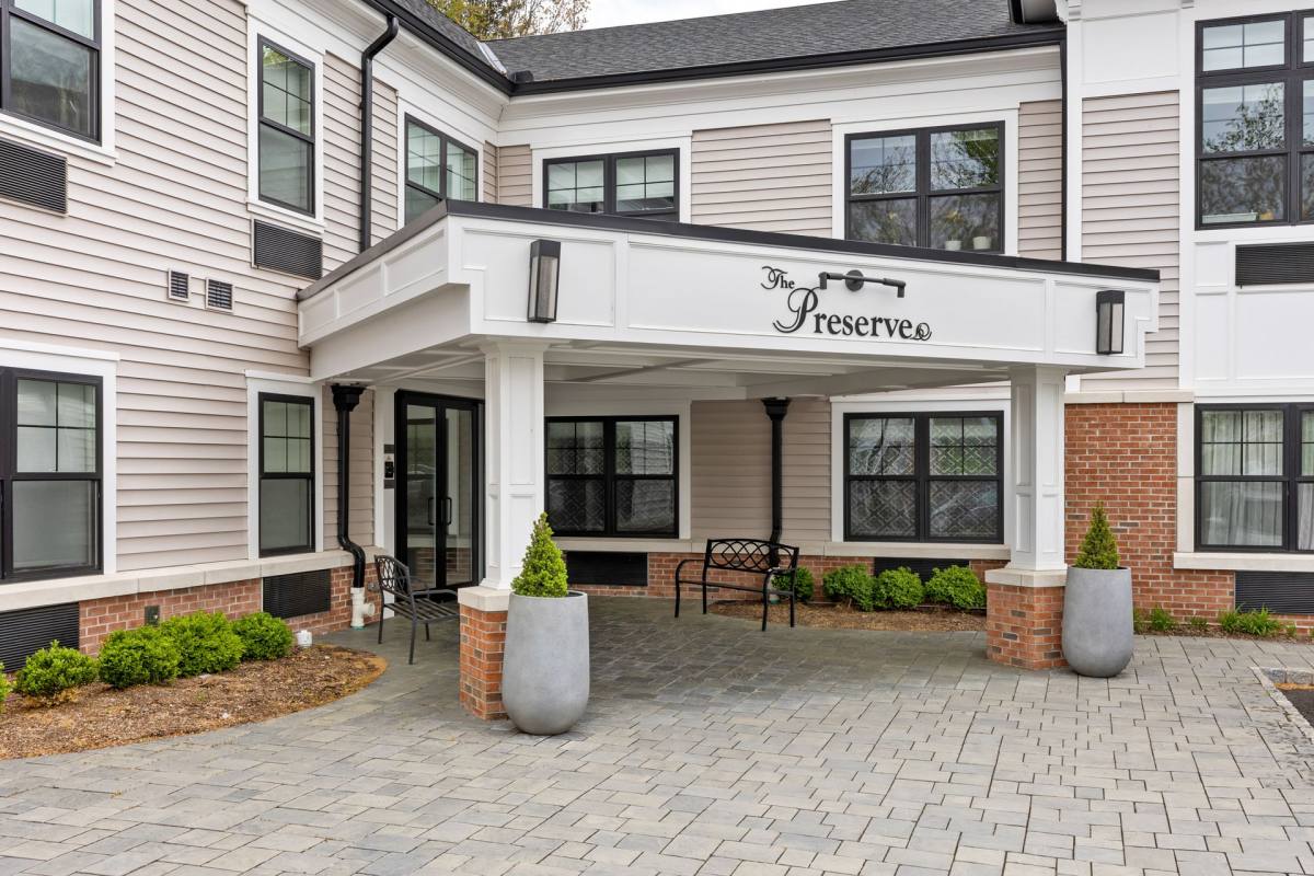 Apartment for rent at 305 Paterson St, Hillsdale, NJ 07642