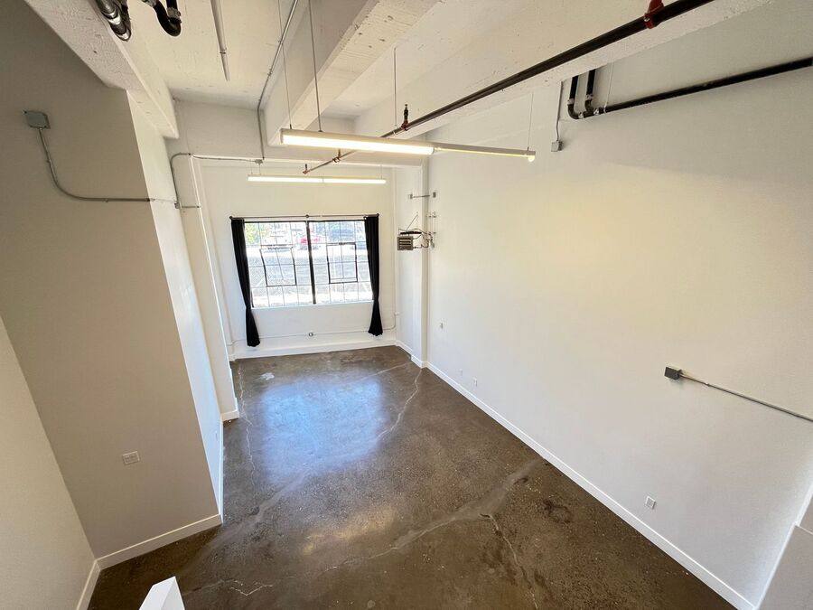 Apartment for rent at 5701 International Blvd #28, Oakland, CA 94621