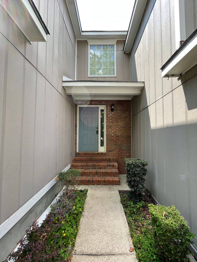 Townhouse for rent at 94 Woodfield Place, Enterprise, AL 36330