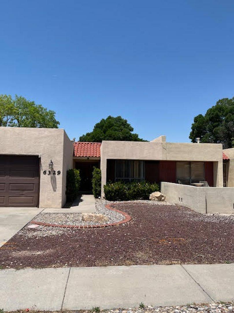 Townhouse for rent at 6329 Annapolis Dr NE, Albuquerque, NM 87111