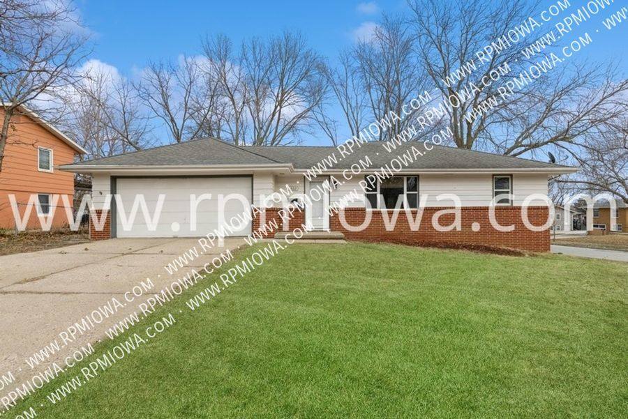 House for rent at 1402 Linden Dr, Ames, IA 50010