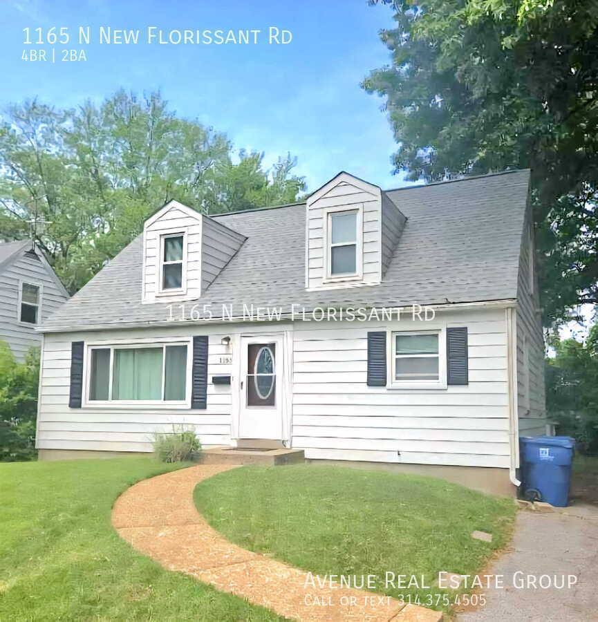 House for rent at 1165 N New Florissant Rd, Florissant, MO 63031