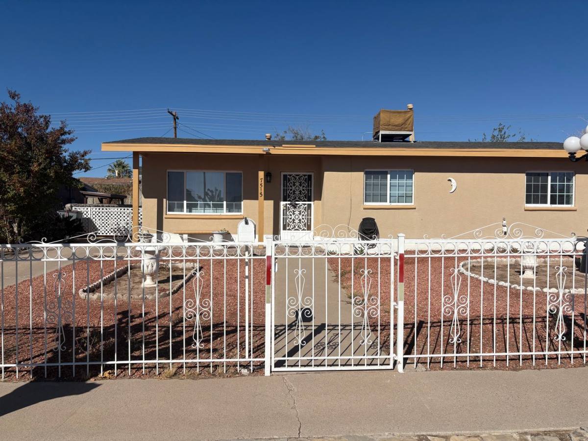 House for rent at 7515 Yuma Dr, El Paso, TX 79915