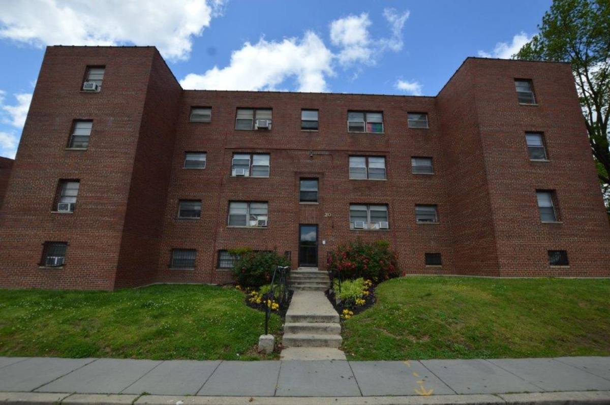 Apartment for rent at 20 Kenilworth Ave NE, Washington, DC 20019