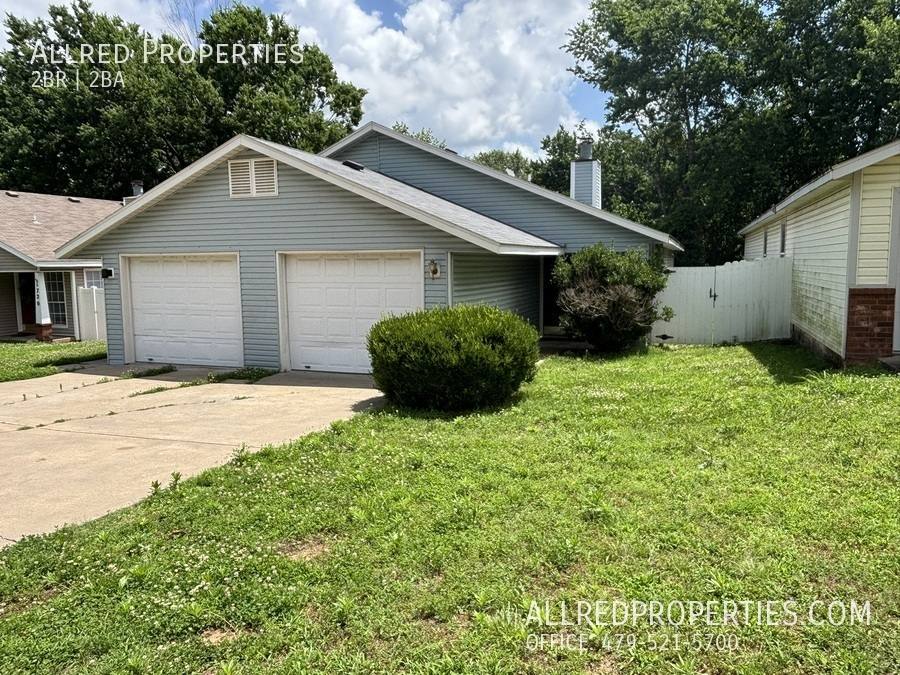 Apartment for rent at 1712 N Noelle Ave, Fayetteville, AR 72703