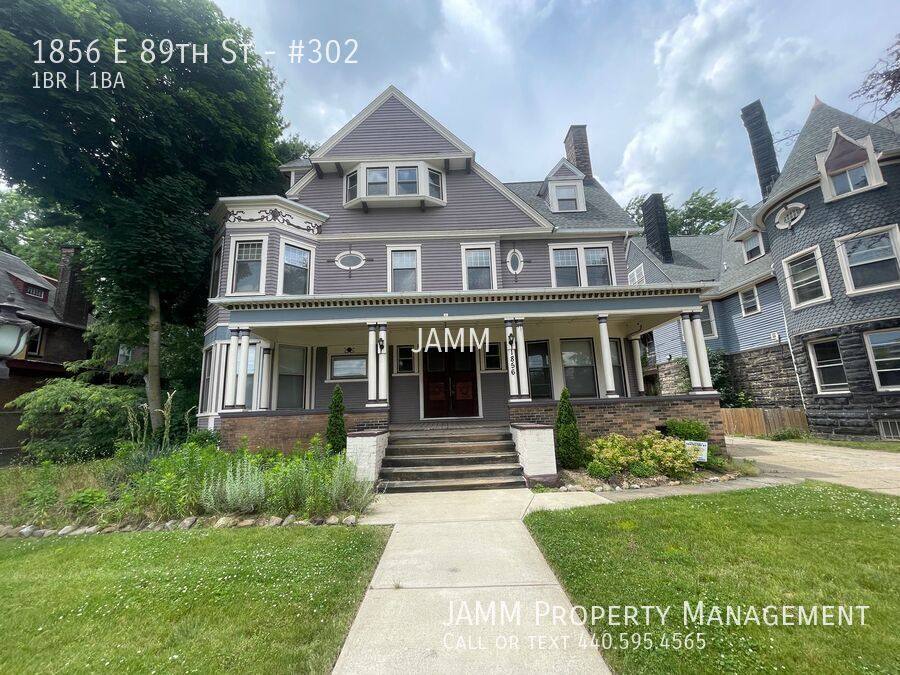 Apartment for rent at 1856 E 89th St #302, Cleveland, OH 44106