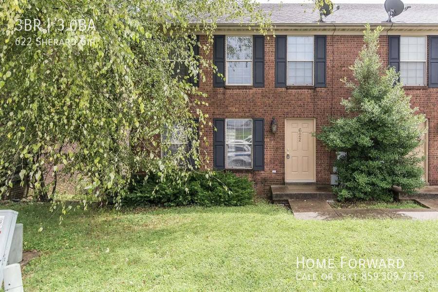 Townhouse for rent at 622 Sherard Circle, Lexington, KY 40517