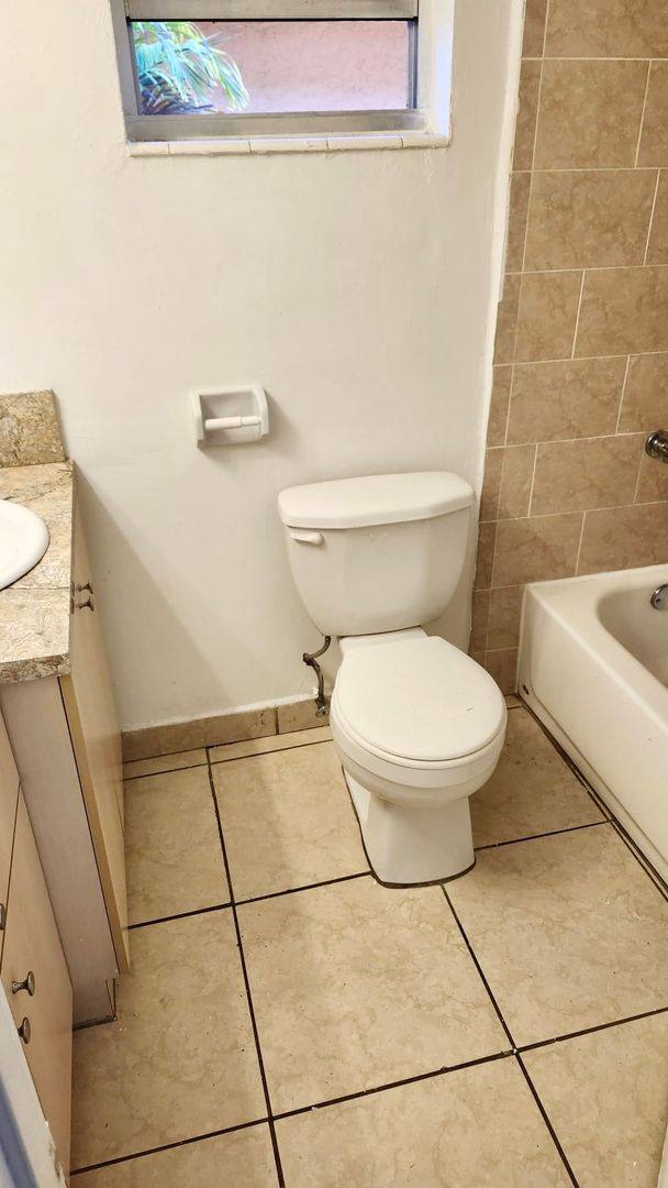 Apartment for rent at 6850 W 14th Court, Hialeah, FL 33014