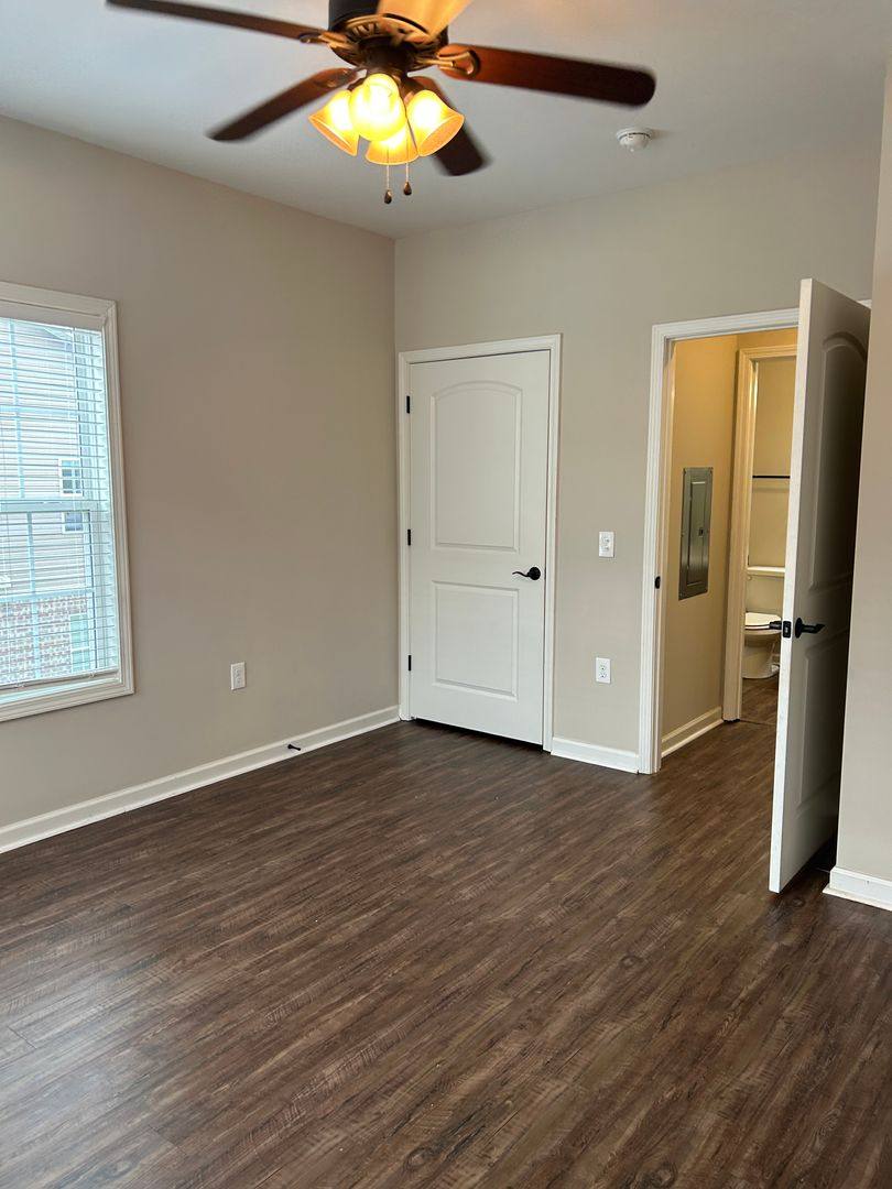 Apartment for rent at 2730 Industrial Dr, Bowling Green, KY 42101