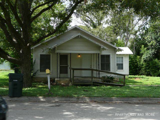 Apartment for rent at 104 Eastwood St, San Marcos, TX 78666