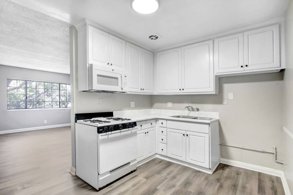 Apartment for rent at 1336 W Stoneridge Court, Ontario, CA 91762