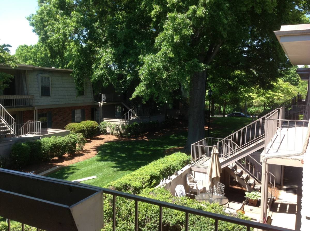 Condo for rent at 3816-H Country Club Rd, Winston Salem, NC 27104