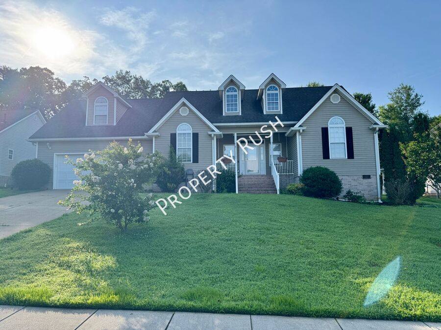 House for rent at 196 Blue Heron Dr, Ringgold, GA 30736