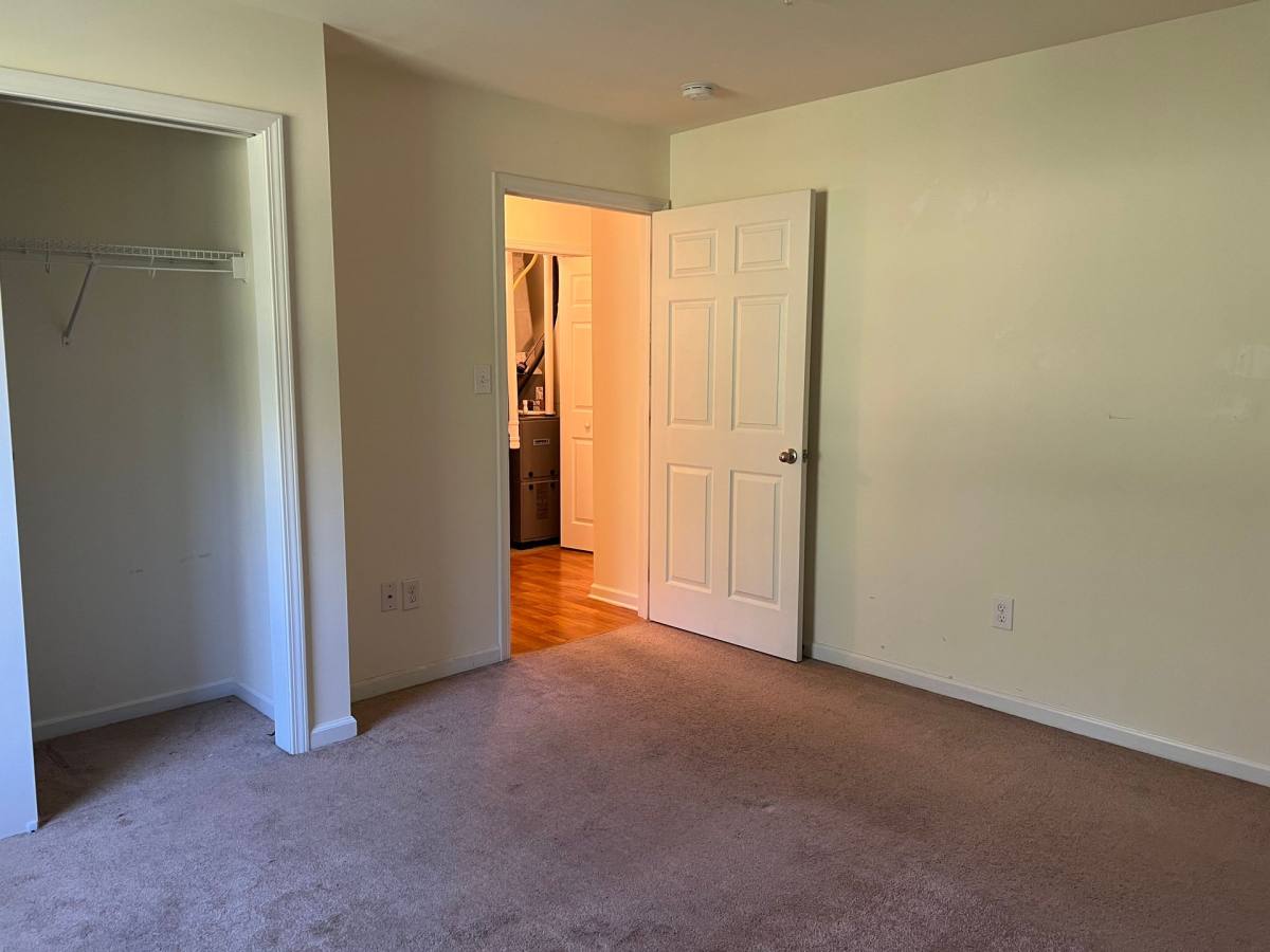 Apartment for rent at 1175 Fort Hunter Rd, Schenectady, NY 12303