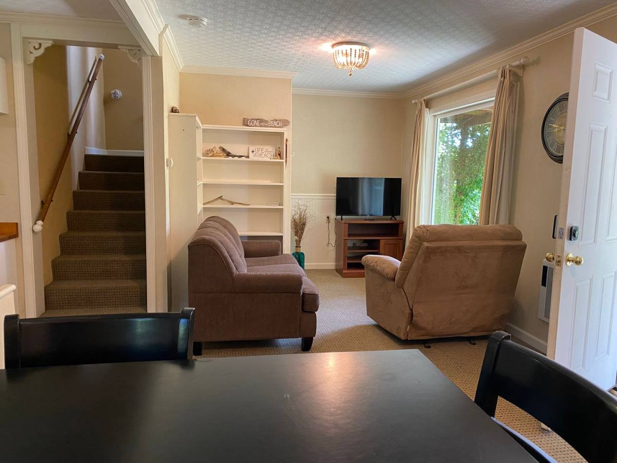 House for rent at 29612 K Place, Ocean Park, WA 98640