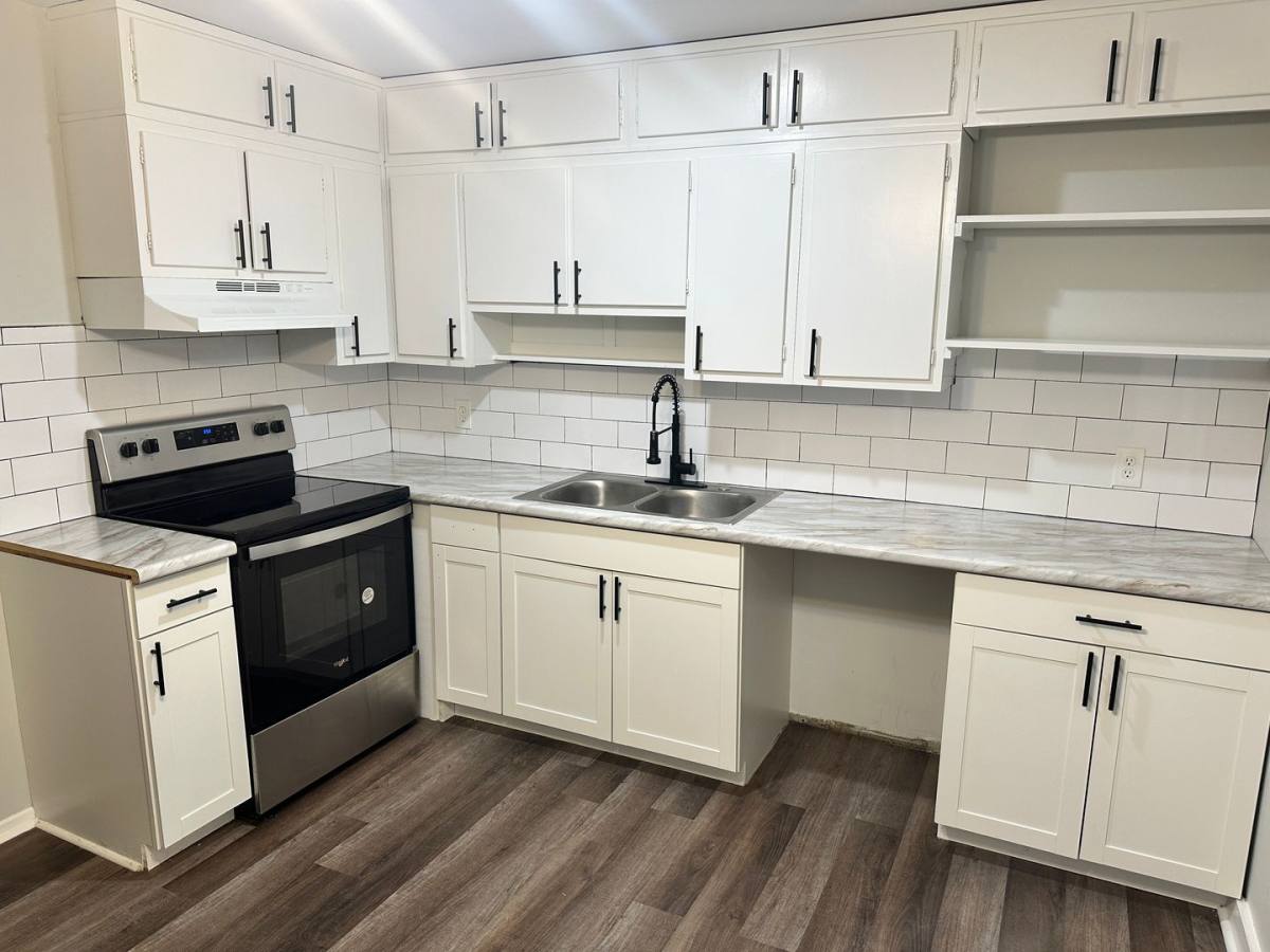 House for rent at 1738 Herrin Ave, Charlotte, NC 28205