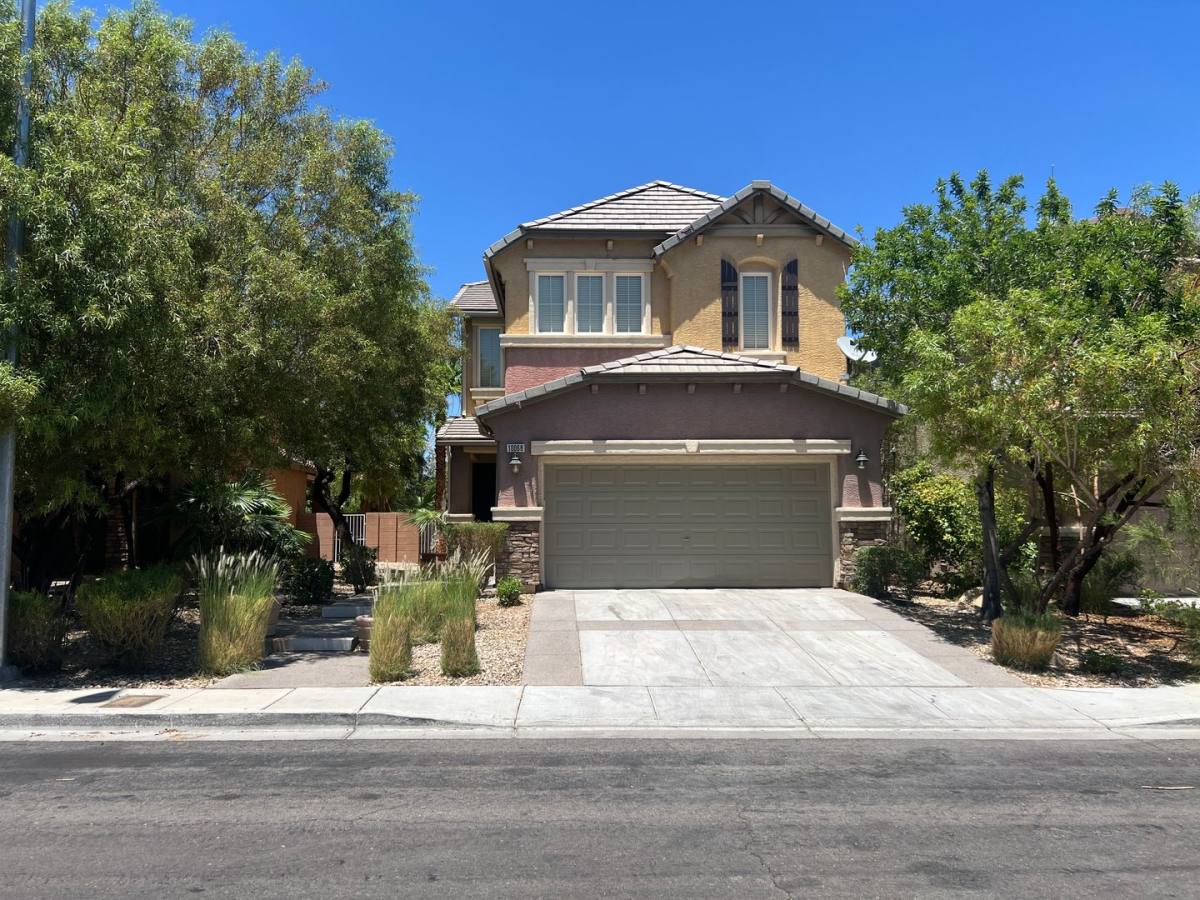 House for rent at 10068 Glen Aire Ave, Las Vegas, NV 89148