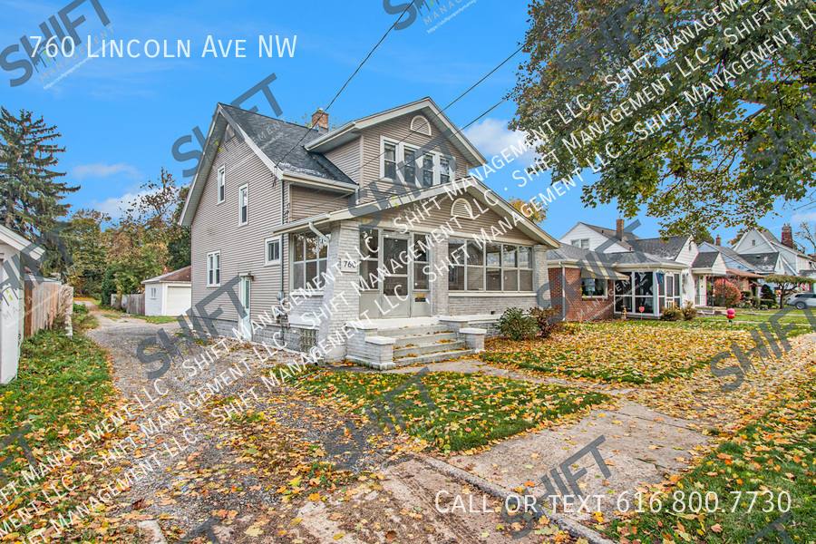 House for rent at 760 Lincoln Ave NW, Grand Rapids, MI 49504