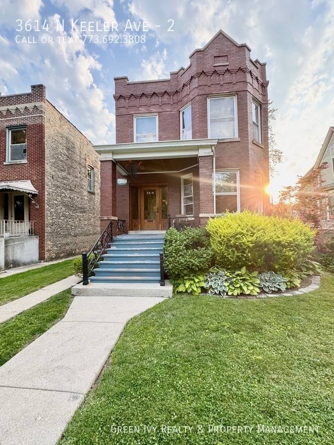 Apartment for rent at 3614 N Keeler Ave #2, Chicago, IL 60641