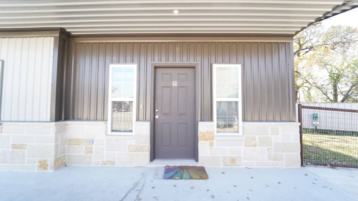 215 Price Lane, Weatherford, TX 76085