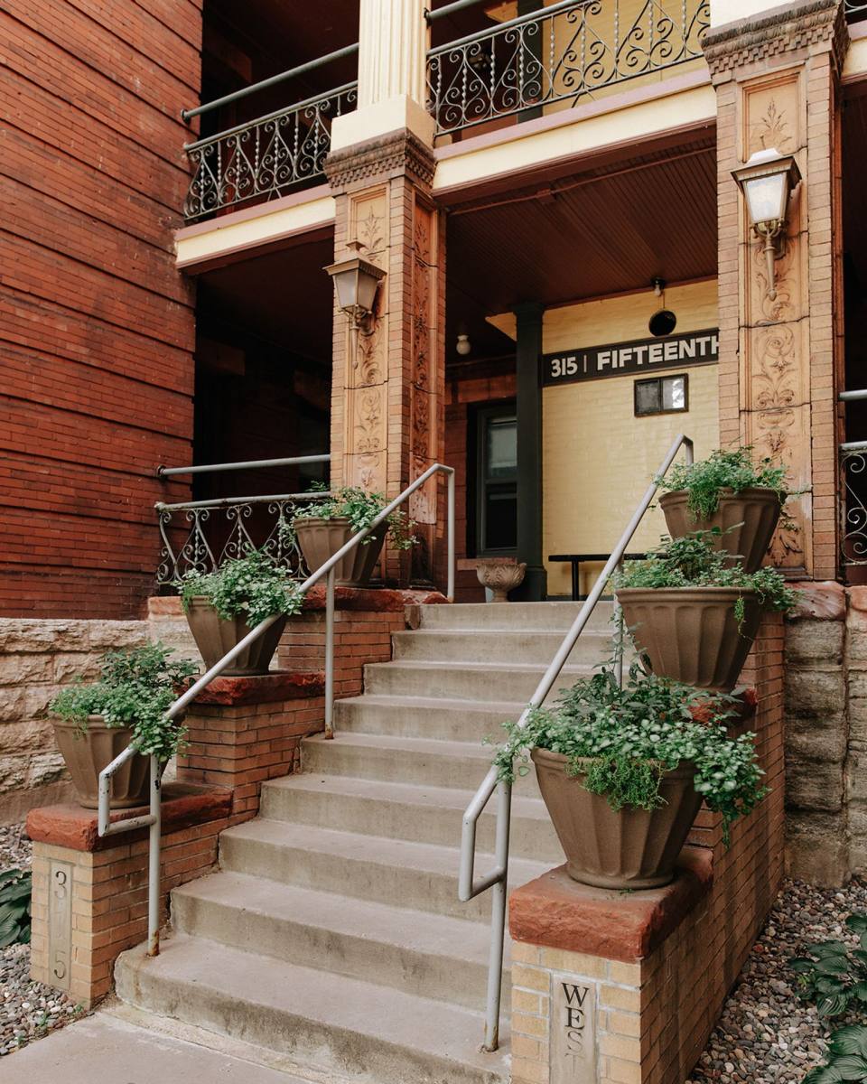 Apartment for rent at 307 W 15th St, Minneapolis, MN 55403