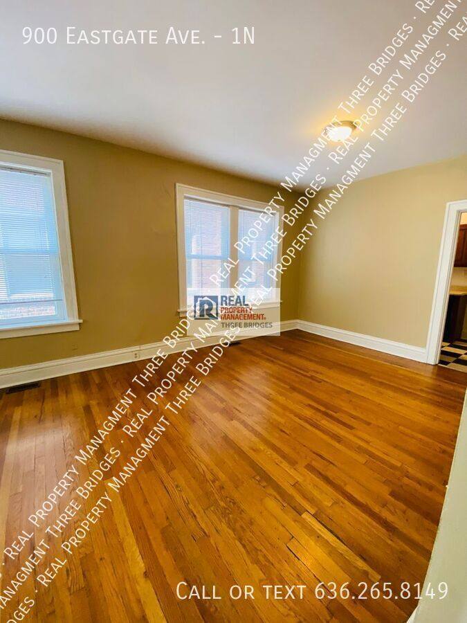 Apartment for rent at 900 Eastgate Ave #1N, Saint Louis, MO 63130