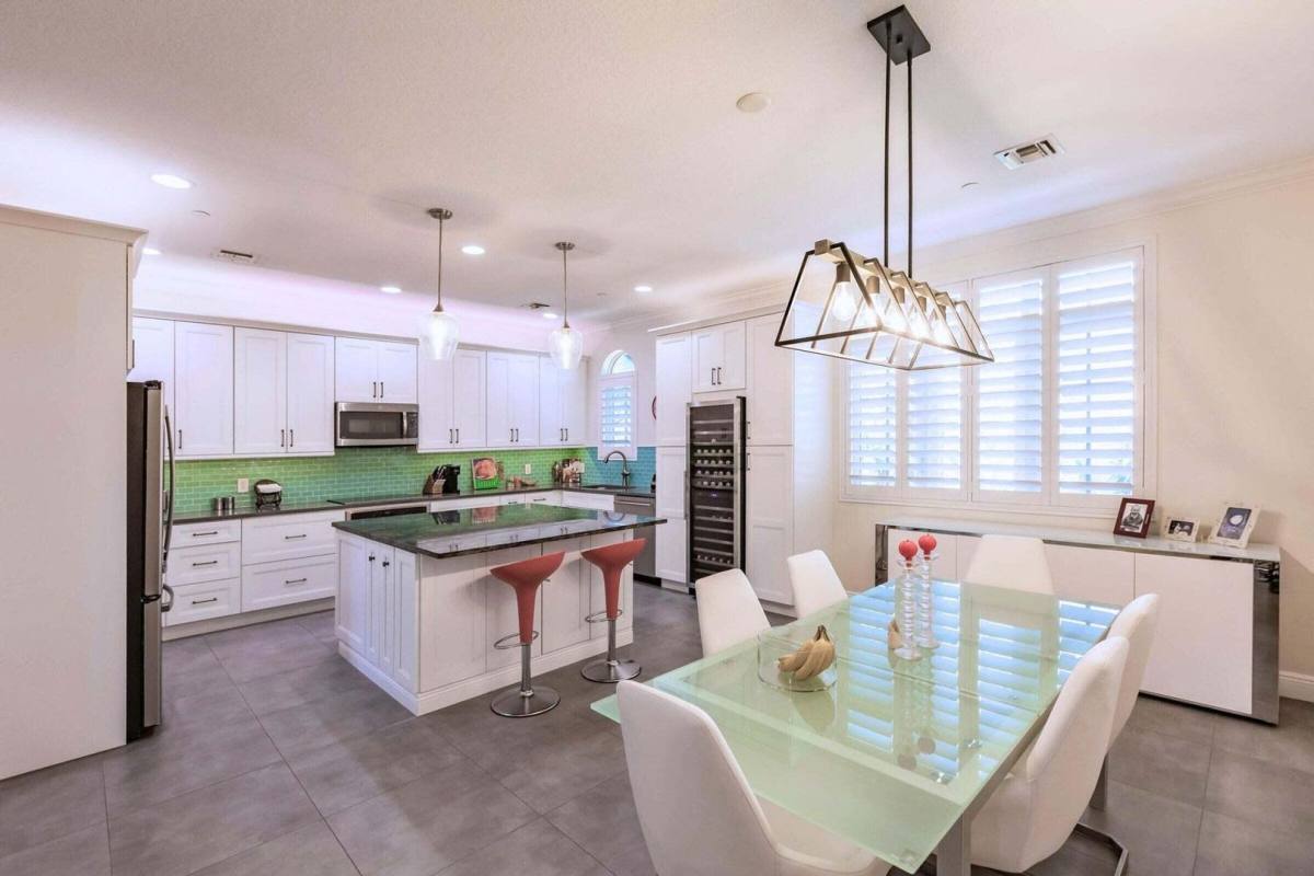 Townhouse for rent at 820 Virginia Garden Dr, Boynton Beach, FL 33435