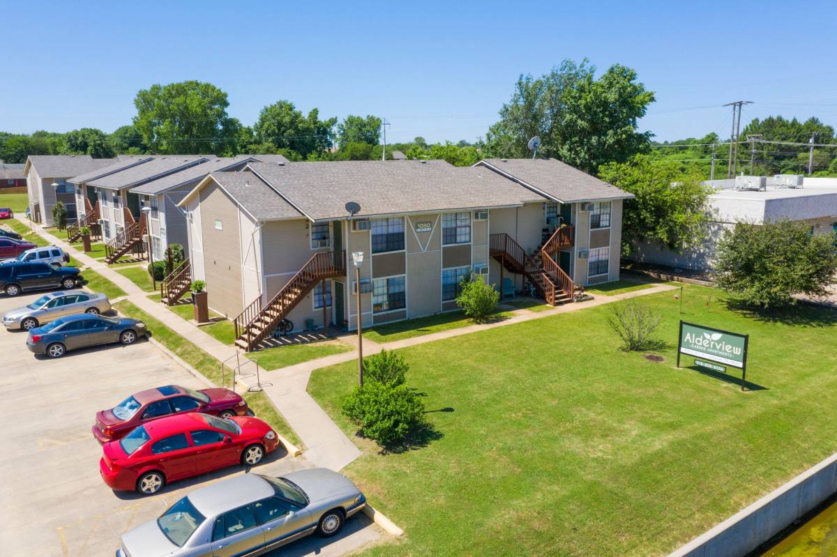 Apartment for rent at 1050 E 141st St S, Glenpool, OK 74033
