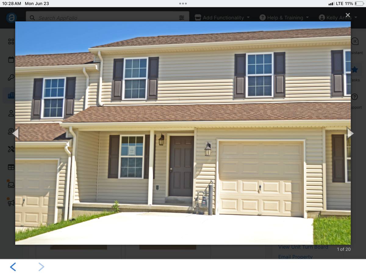 13 W Abby Lane, Schuylkill Haven, PA 17972