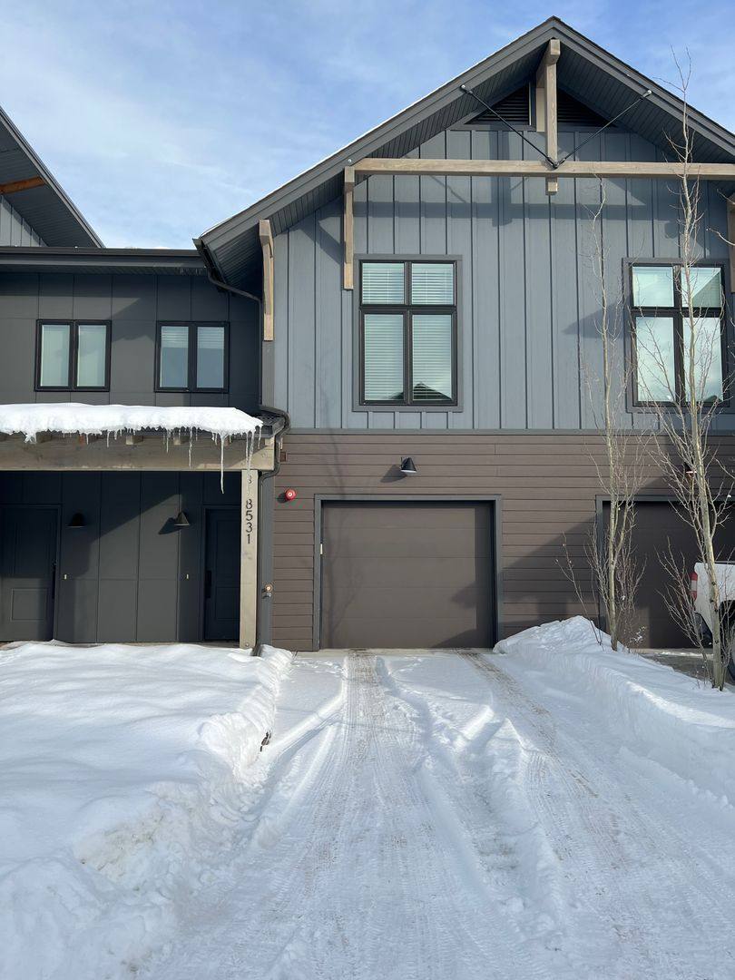 Townhouse for rent at 8531 Caribou Court, Victor, ID 83455