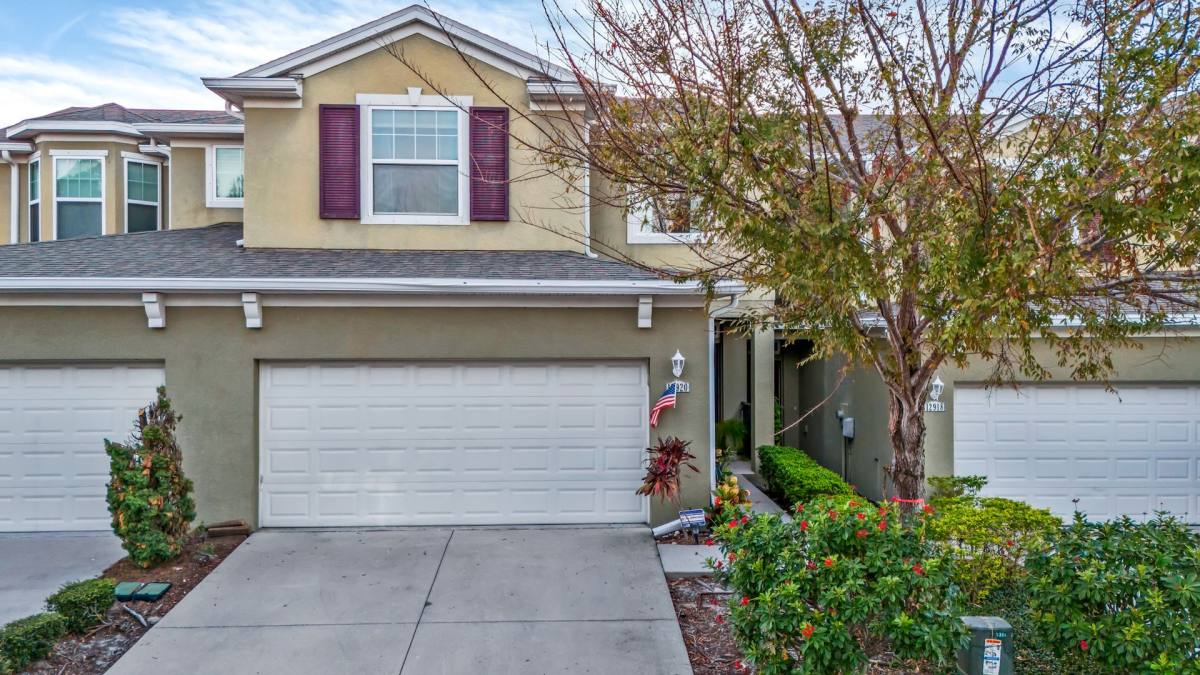 Townhouse for rent at 12920 Whittington Court, Largo, FL 33773