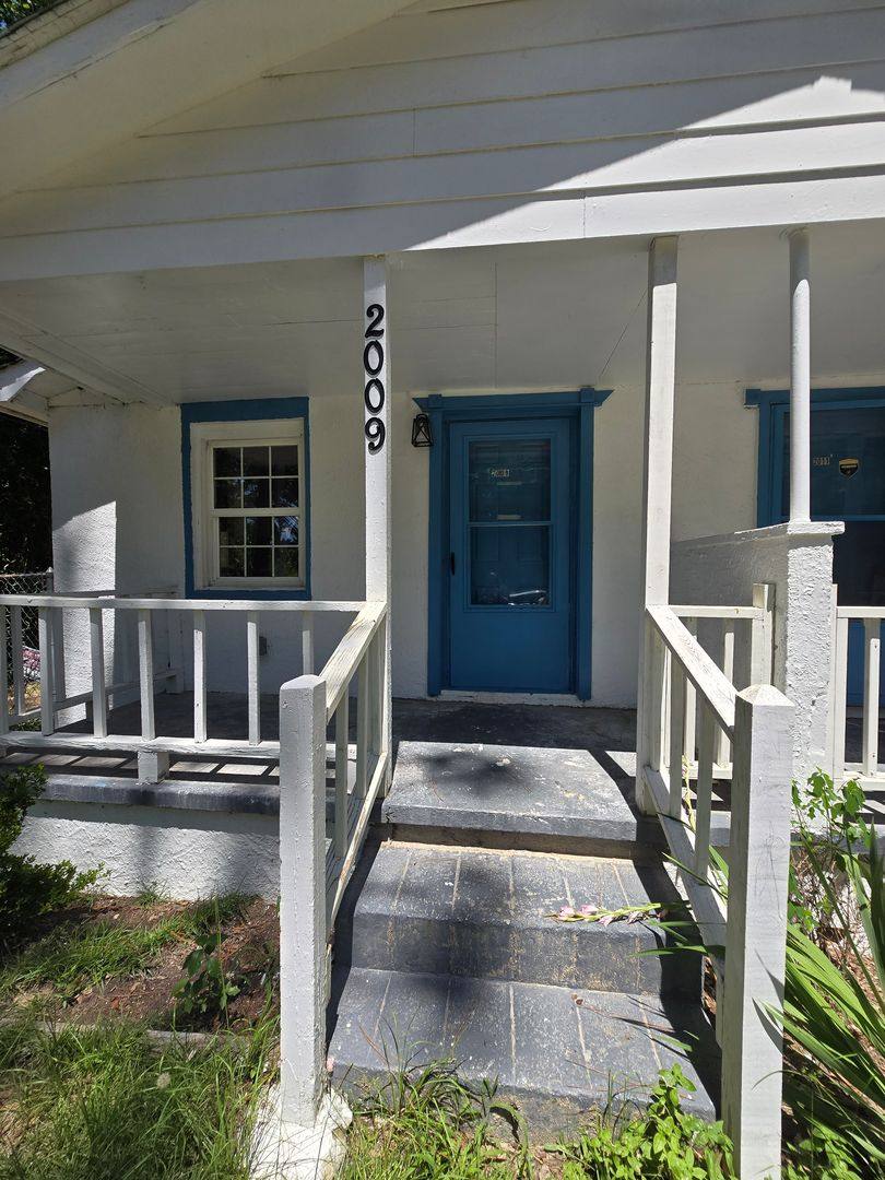House for rent at 2009 Bain Dr, Fayetteville, NC 28301
