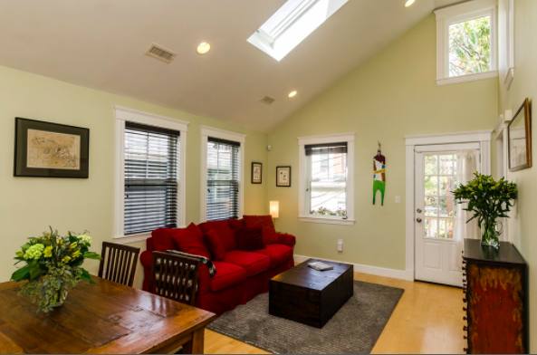 Apartment for rent at 11 Arnold Ave #11, Somerville, MA 02143