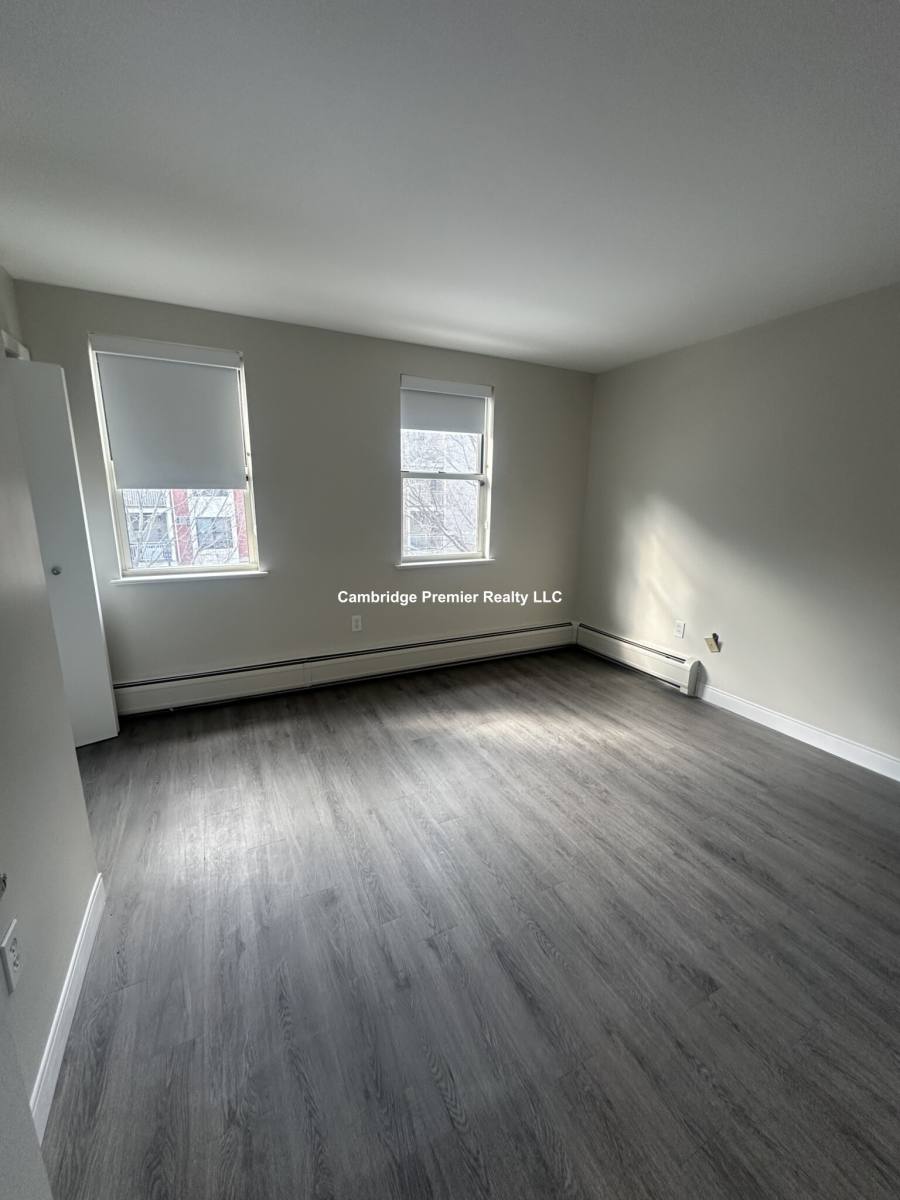 Townhouse for rent at 87 Auburn Park #204, Cambridge, MA 02139