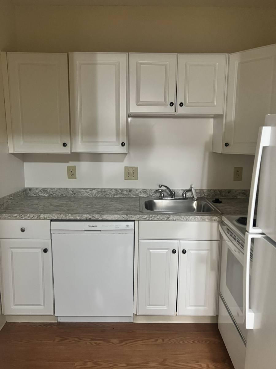 Apartment for rent at 980 Main St #105, Woburn, MA 01801