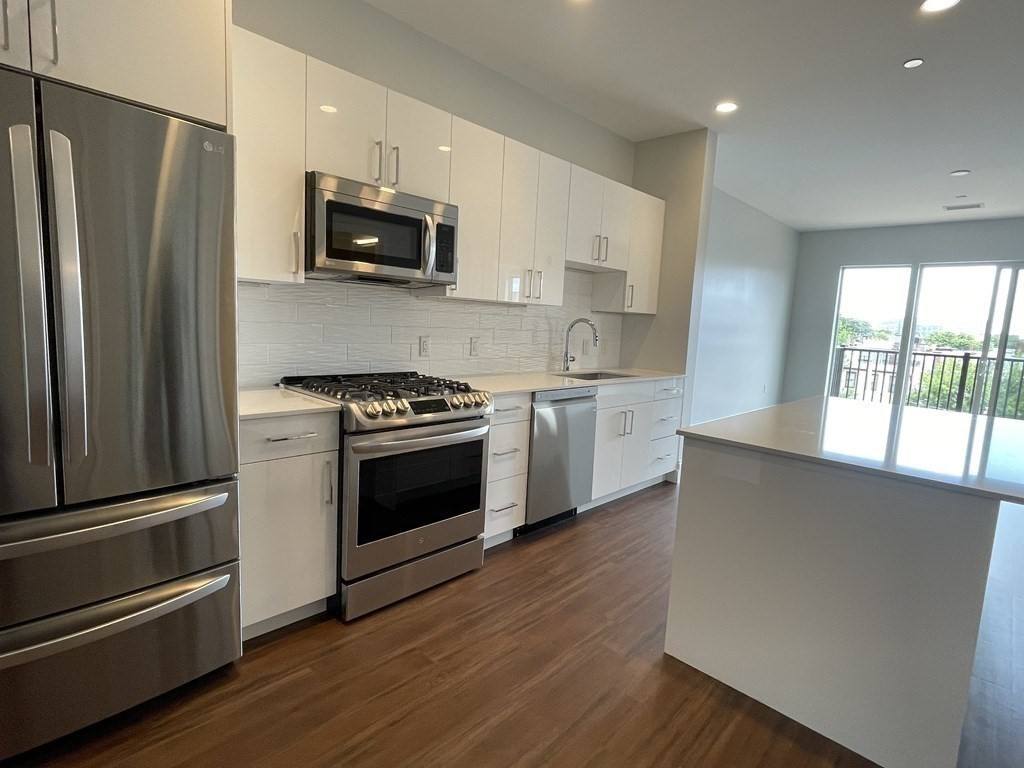 Apartment for rent at 205 Maverick #413, East Boston, MA 02128